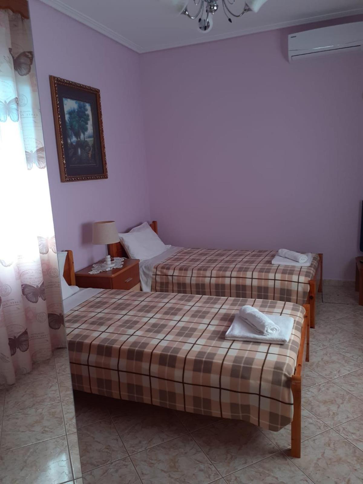 Coral Guesthouse סרנדה מראה חיצוני תמונה