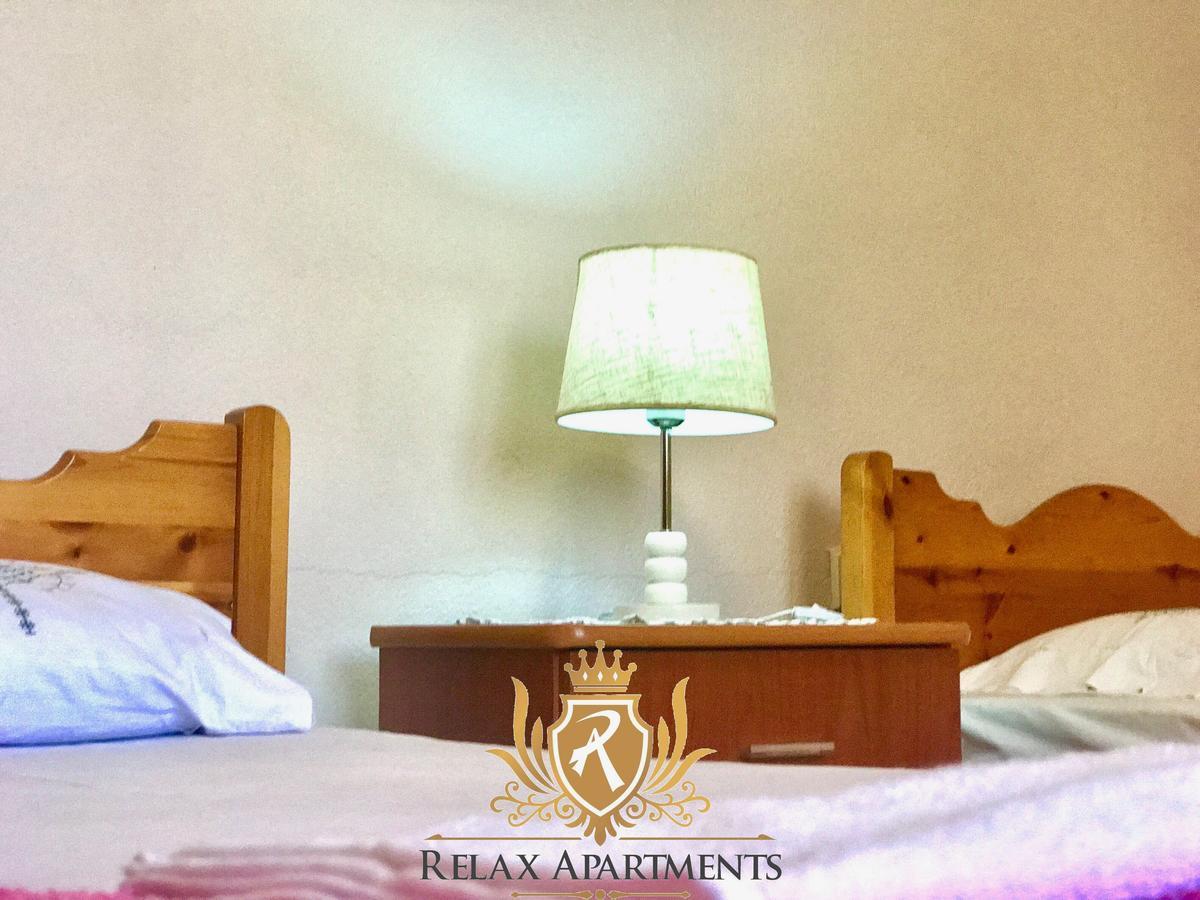 Coral Guesthouse סרנדה מראה חיצוני תמונה