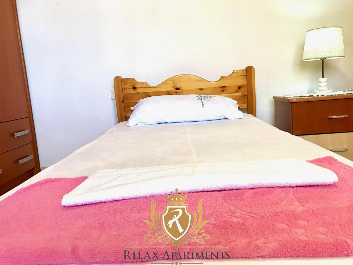Coral Guesthouse סרנדה מראה חיצוני תמונה